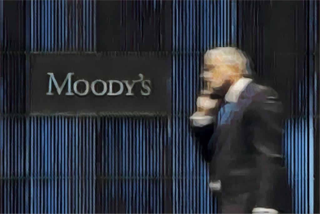 Fintechs avançam e incentivam bancos a pensar ‘fora da caixa’, diz Moody’s