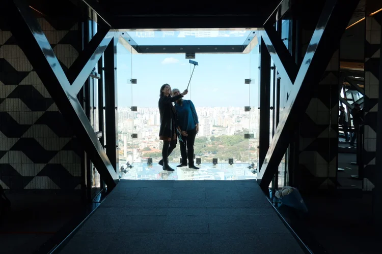 Sampa Sky: vidro em uma das cabines do mirante trinca e vídeo viraliza nas redes (Sampa Sky/Divulgação)