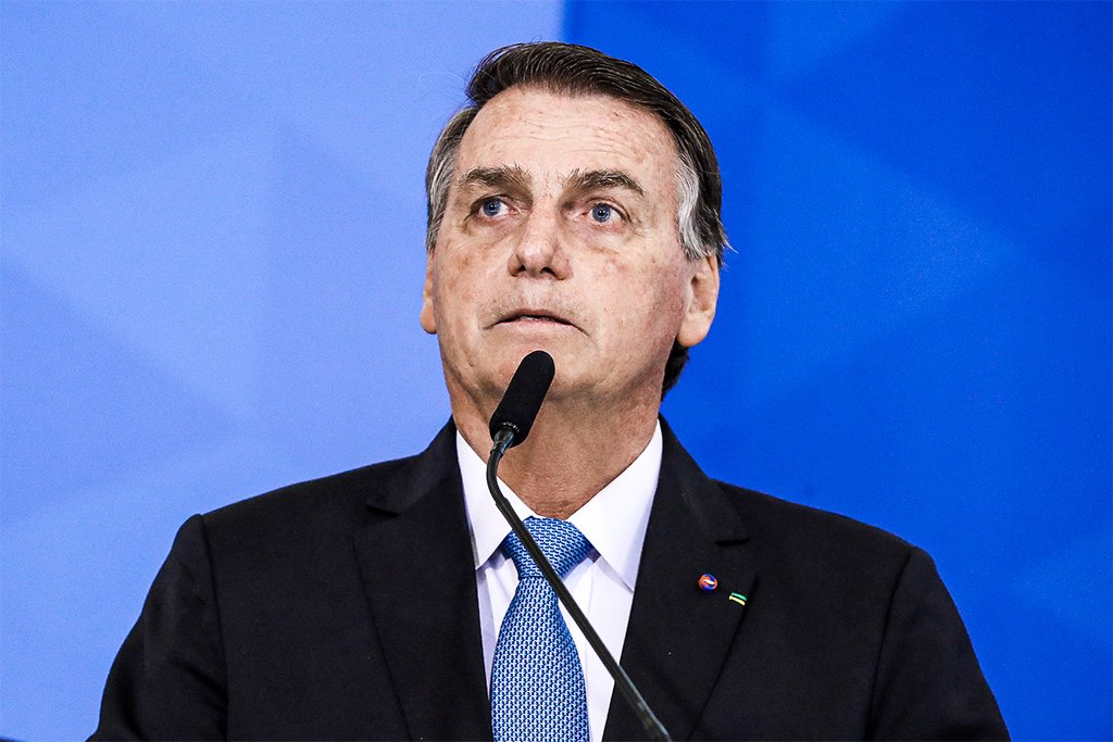 Bolsonaro voltou a criticar as medidas contra covid adotadas pelos governadores (Isac Nóbrega/PR/Flickr)