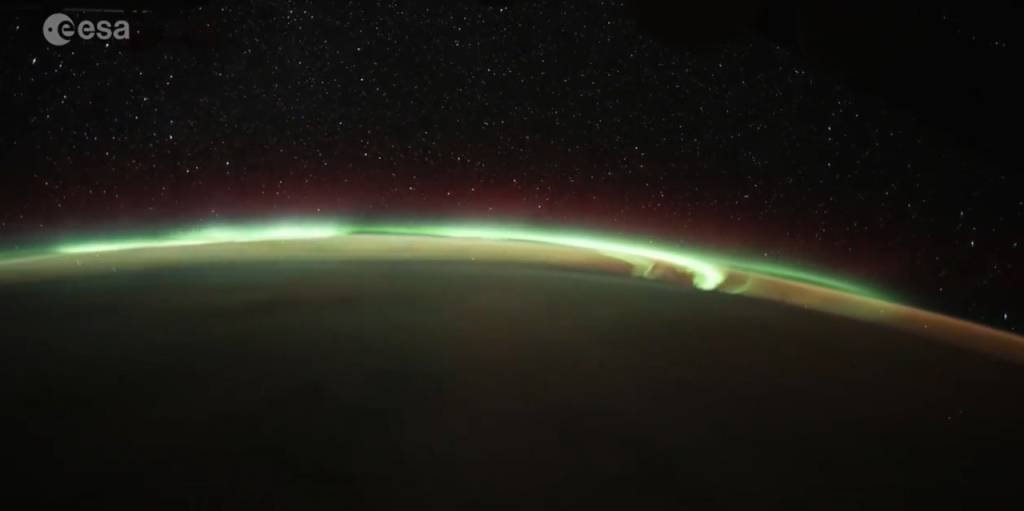 Astronautas registram aurora austral vista do espaço; veja vídeo