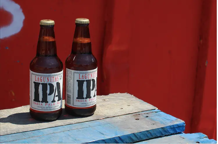 Lagunitas distribui cerveja no IPA Day (Lagunitas/Divulgação)
