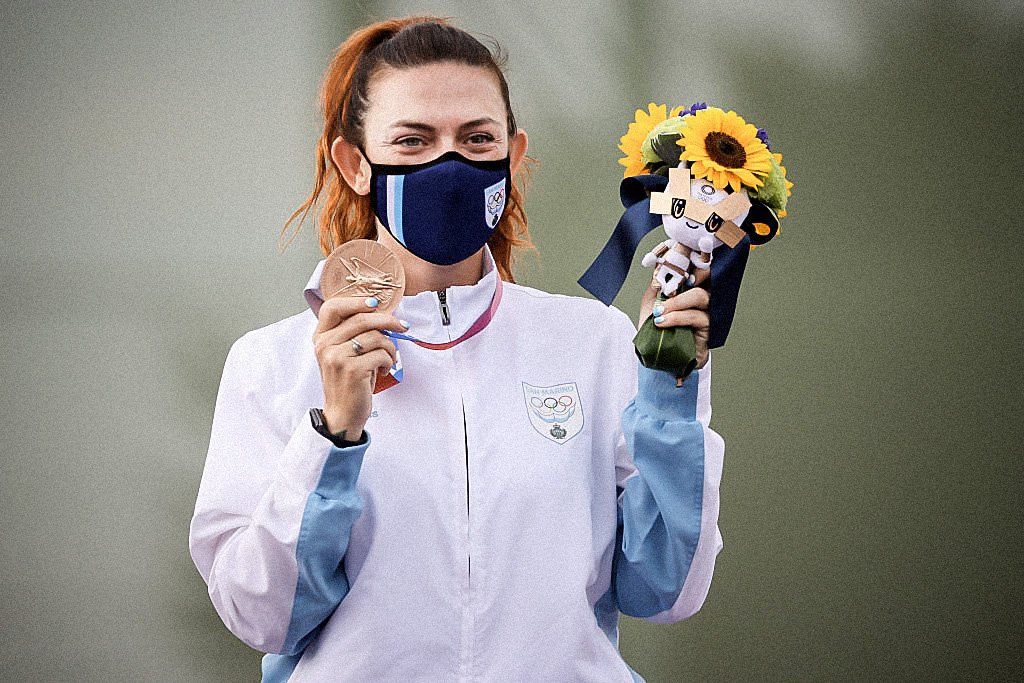 Alessandra Perilli, atleta do tiro de San Marino: medalha de bronze e de prata nas duplas pelo pequeno país de 33.000 habitantes (Getty Images/Kevin C. Cox)