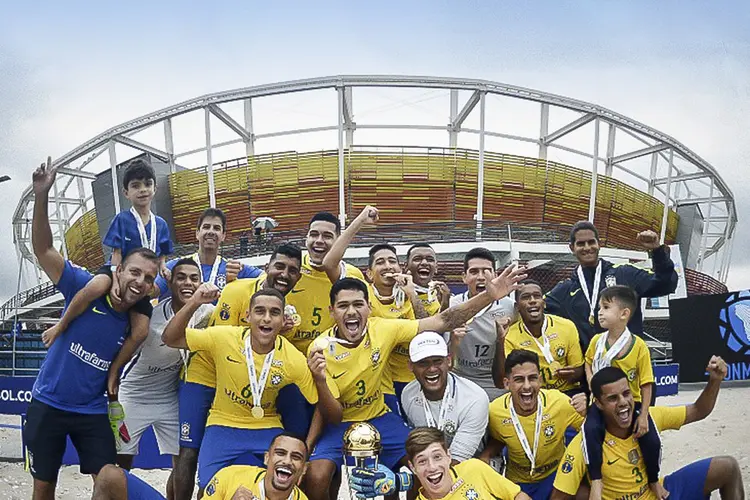 Brasil conquista o Campeonato Sul-americano de Beach Soccer no Parque Olímpico, no Rio de Janeiro (Alexandre Loureiro/CBF/Divulgação)