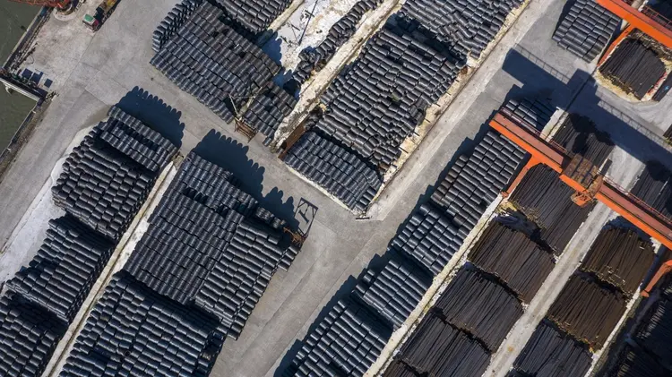 China: o principal insumo da siderurgia caiu pelo terceiro dia consecutivo com os esforços do governo chinês para economizar eletricidade (Bloomberg/Bloomberg)