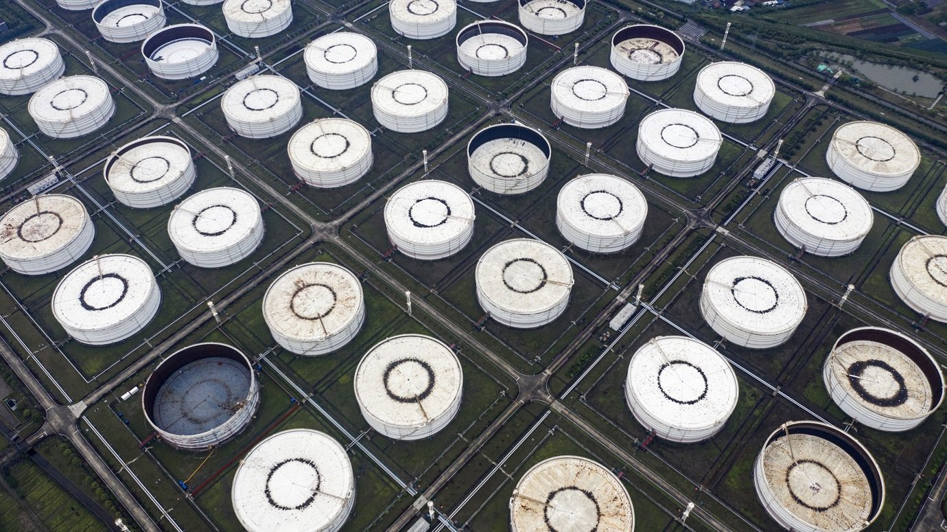China pode comprar petróleo em breve após liberar reservas