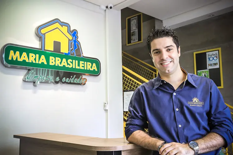 Felipe Buranello, CEO e cofundador da Maria Brasileira: rede deve faturar R$ 100 milhões em 2021 com serviços de limpeza (Maria Brasileira/Divulgação)