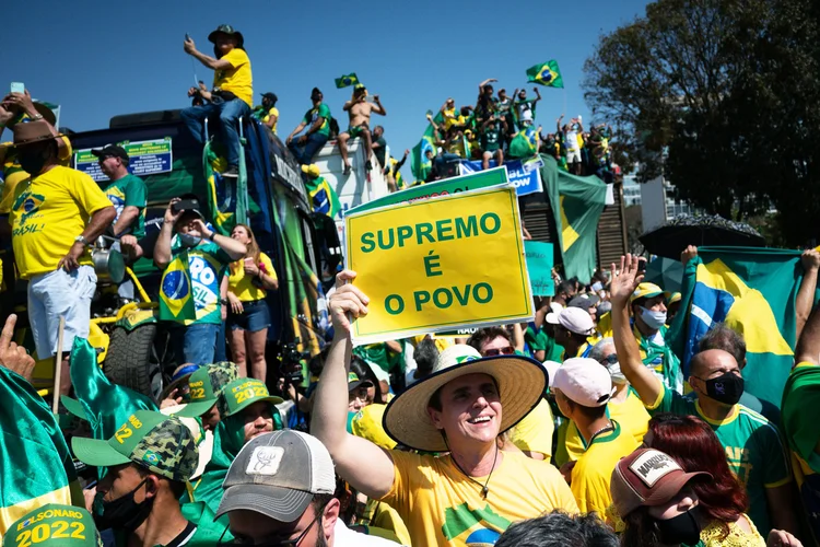 O garimpeiro alegou que o valor encontrado no veículo seria decorrente de 'uma venda de ouro', mas não apresentou aos policiais documentos que comprovassem a transação (Getty Images/Getty Images)