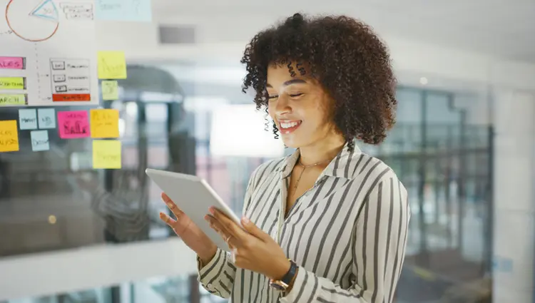 Natura &Co realiza programa Avante com 30 funcionários negros para impulsionar liderança (LaylaBird/Getty Images)