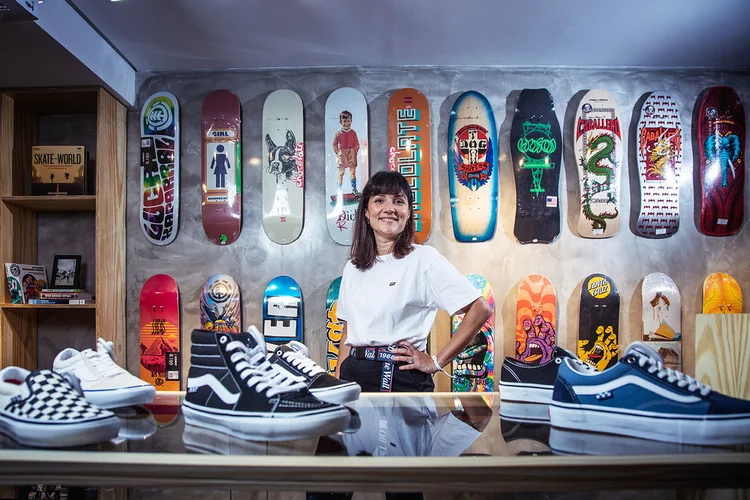 Maíra Anastassakis, Brand Manager da Vans no Brasil, na loja conceito no Conjunto Nacional. (Leandro Fonseca/Exame)