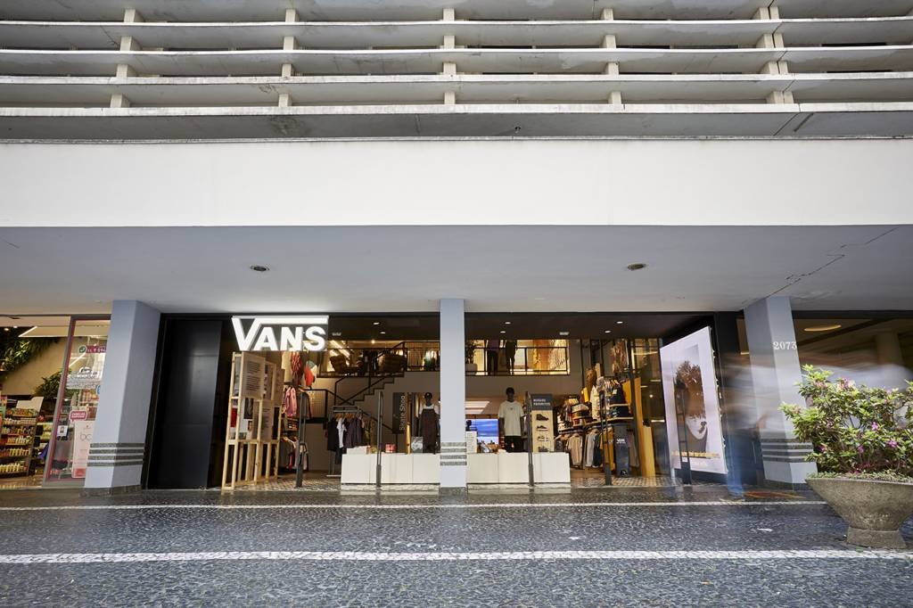 Vans Store Avenida Paulista, em SP: os quatro pilares da marca (esportes de ação, arte, música e cultura de rua) reunidos em um só lugar (Flávio Kenji/Divulgação)