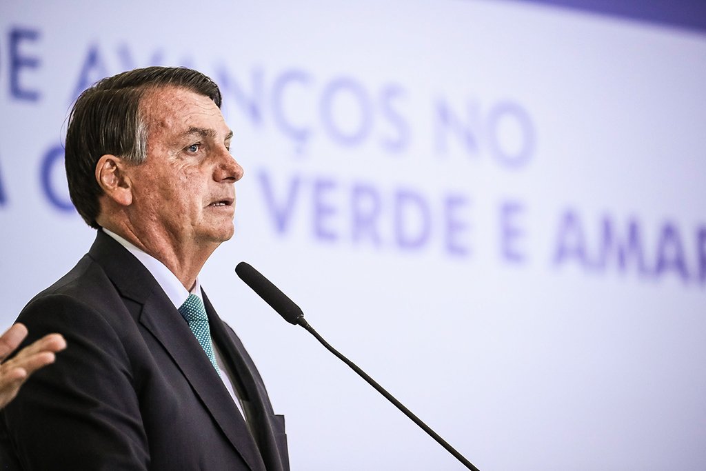 Entre evangélicos, reprovação de Bolsonaro supera aprovação, diz Datafolha