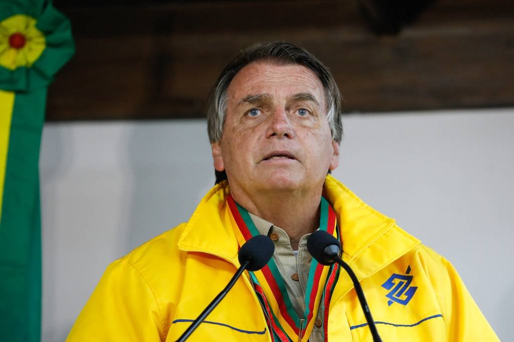 PGR pede que STF suspenda MP de Bolsonaro sobre redes sociais