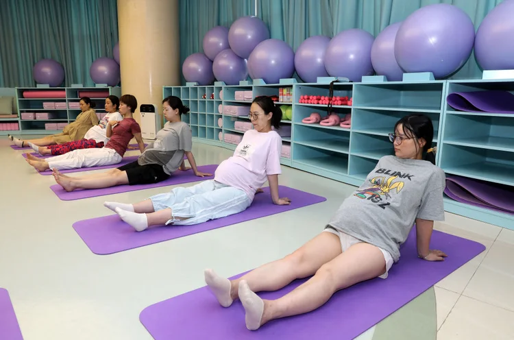 Medida foi anunciada em meio a queda na taxa de natalidade na China (Liang Zidong/VCG/Getty Images)