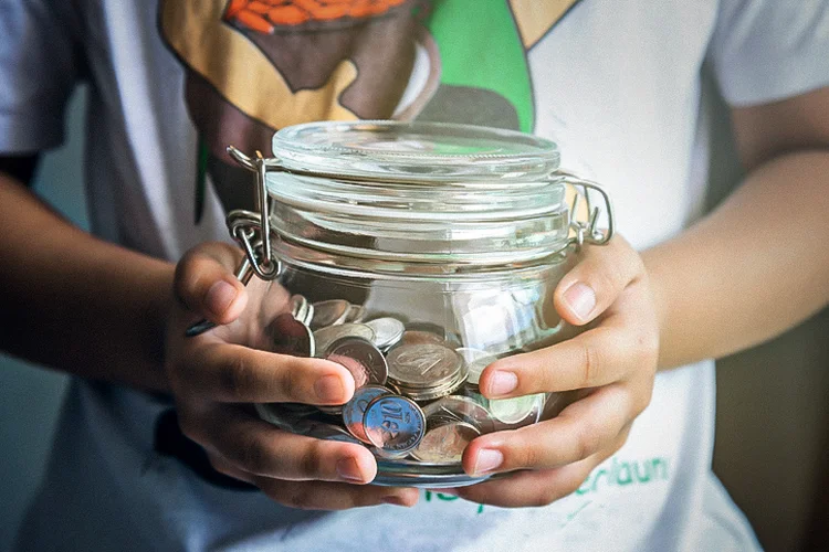 Escolas precisam entender a importância da educação financeira (Nora Carol Photography/Getty Images)