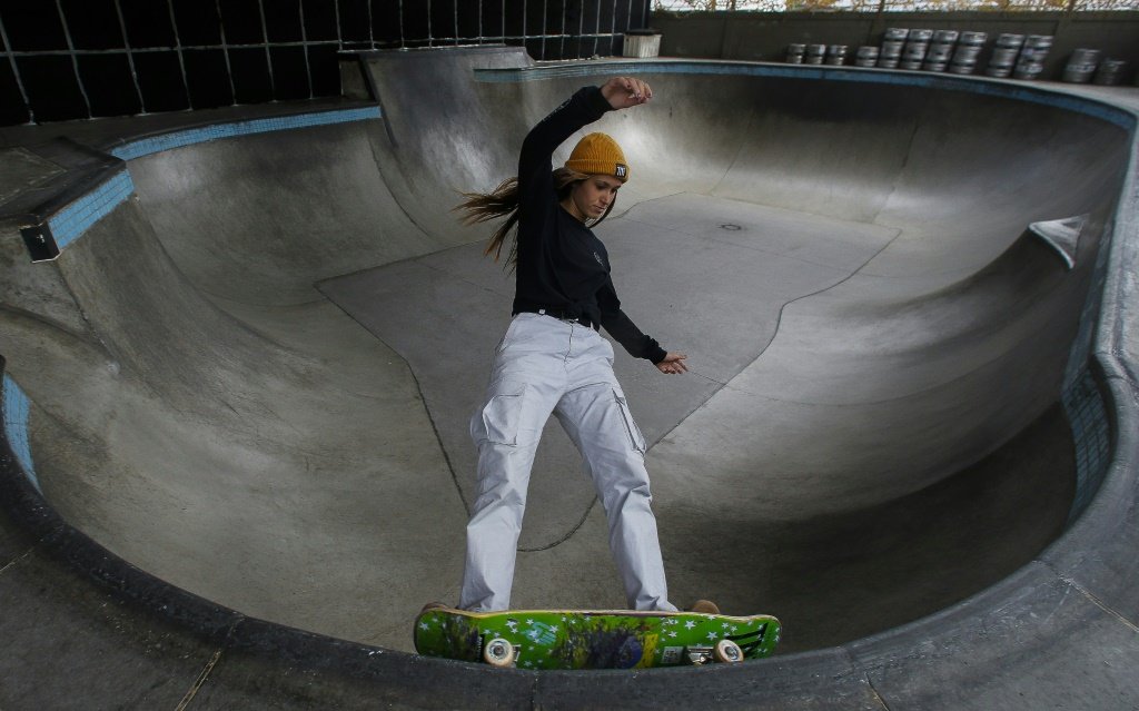 Skate feminino decola nas rampas no Brasil após o marco de Tóquio