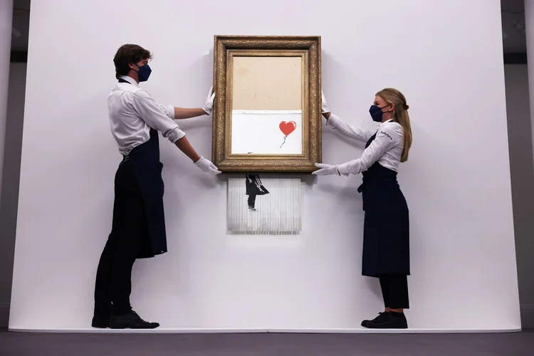"Menina com Balão", de Bansky. (Tom Nicholson/Reuters)