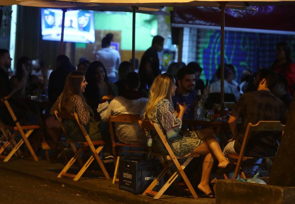 Prefeitura do Rio libera lotação máxima em shoppings, teatros e cinemas