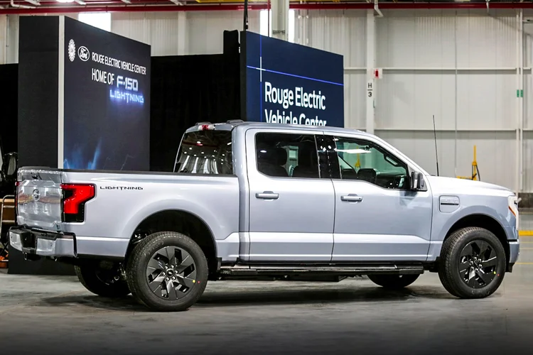 Protótipo do veículo elétrico F-150 Lightining, visto no Rouge Electric Vehicle Center em Dearborn, Michigan (EUA). (Rebecca Cook/Reuters)