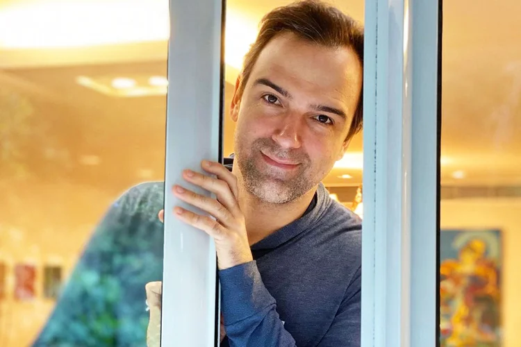 Tadeu Schmidt: jornalista é apresentador do Fantástico atualmente.  (Instagram/Reprodução)