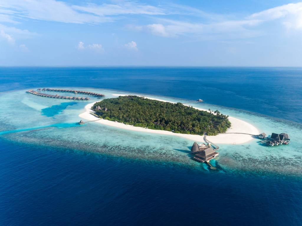 Para não afundar, Maldivas aposta em plano ambiental e no sucesso da COP26