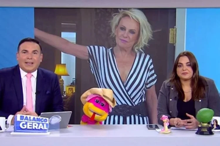 Record: emissoras afastou apresentadores nesta terça (TV Record/Reprodução)