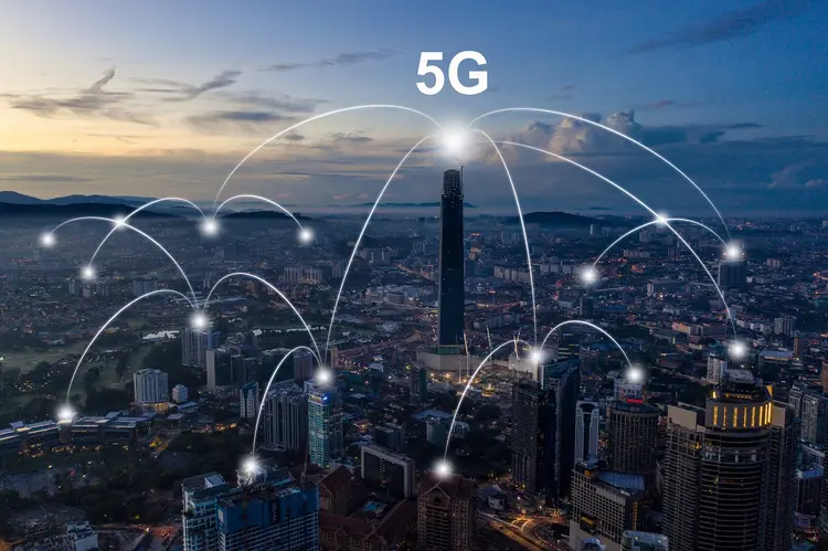 A necessidade de antenas para o 5G é bem maior do que para frequências como o 2G, 3G e 4G (Getty Images/Getty Images)