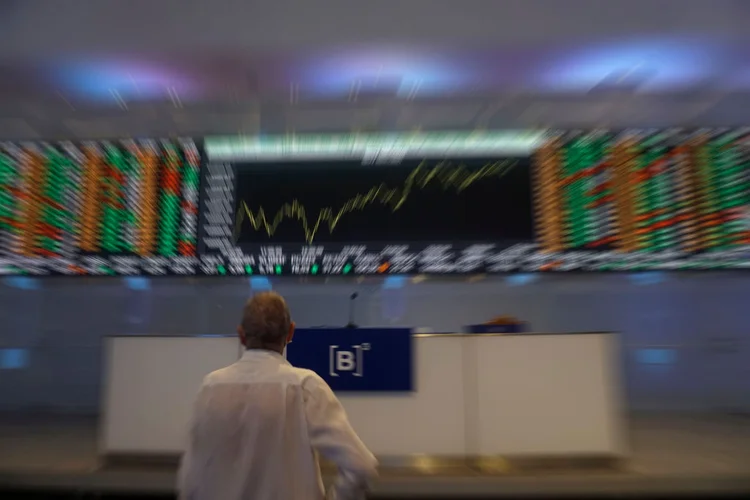 An electronic board shows the index chart at the Sao Paulo Stock Exchange (B3) in Sao Paulo, Brazil, on February 22, 2021.  (Photo by Cris Faga/NurPhoto via Getty Images) (Cris Faga/NurPhoto/Getty Images)