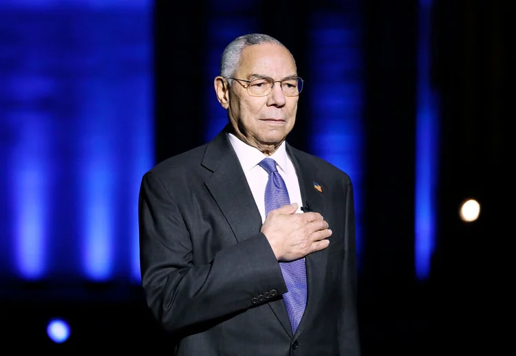 Powell foi general da reserva de quatro estrelas e ex-comandante do Estado-Maior Conjunto dos Estados Unidos (Paul Morigi/Getty Images)