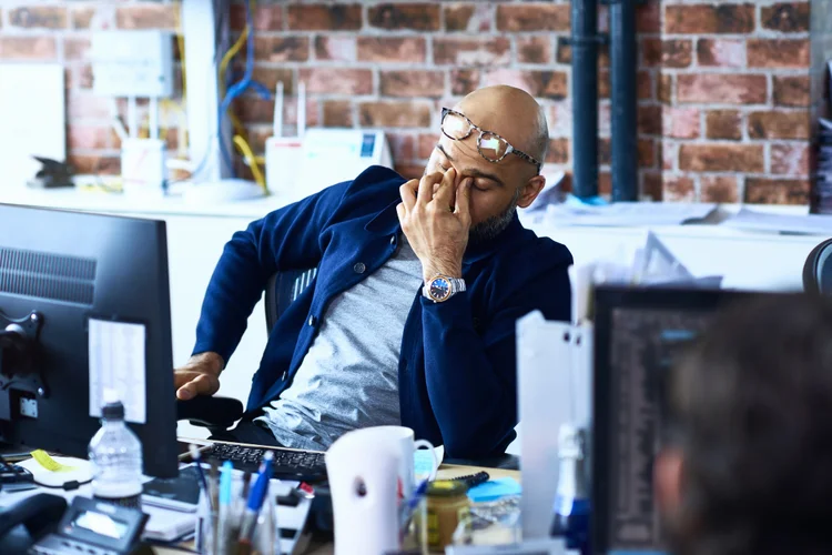 30% dos empreendedores buscaram atendimento psicológico pela primeira vez na pandemia (10'000 Hours/Getty Images)