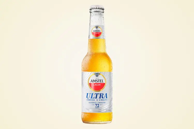 Amstel Ultra: nova aposta da marca tem como objetivo liderar a promissora categoria de cervejas sem glúten, (Amstel/Divulgação)