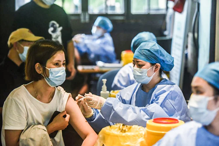 Brasil é o país mais cansado, ansioso e angustiado; precisamos falar dessa outra pandemia (Barcroft Media / Colaborador/Getty Images)