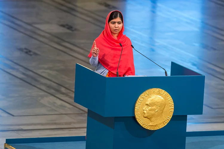 Malala Yousafzai: ativista paquistanesa sofreu atentado do Talibã e passou a advogar por direitos das estudantes (Nigel Waldron/Getty Images)