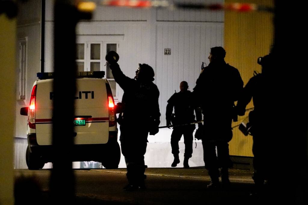 Ataque com arco e flecha deixa 5 mortos na Noruega