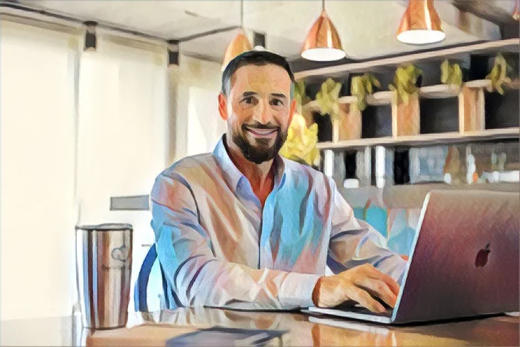 Rodrigo Rivera, diretor de estratégia da Nuvemshop: “Com a Mandaê, teremos a capacidade de oferecer um produto super efetivo para o nosso lojista, que procura preços competitivos e prazos de entrega curtos e confiáveis” (Nuvemshop/Divulgação)