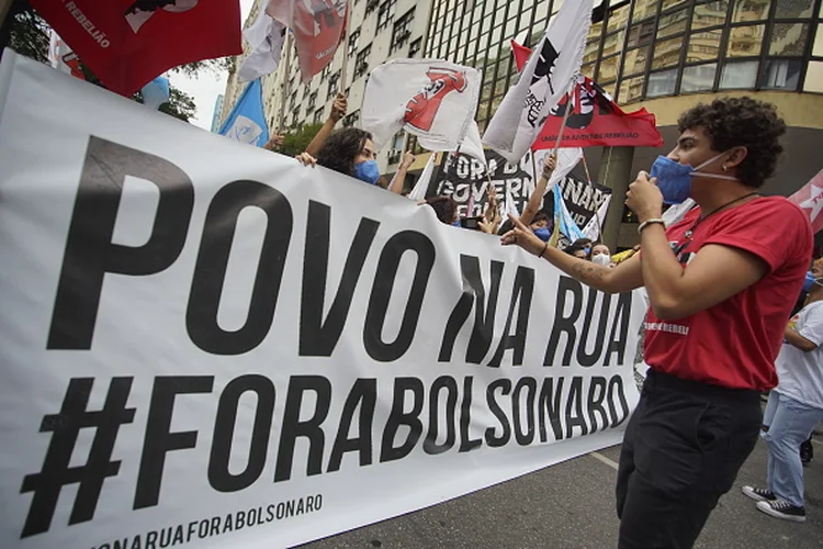 Protestos contra Bolsonaro estão programados em 300 cidades do país neste sábado, 2 (Wagner Meier/Getty Images/Getty Images)