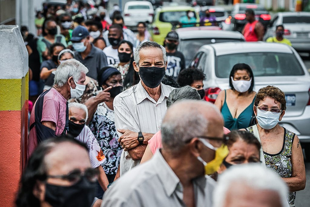 Mais de 80% das multas por falta de máscaras no Rio não foram pagas