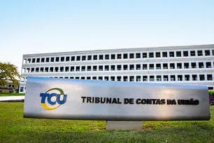 Imagem referente à matéria: TCU suspende leilão de ponte que liga Brasil a Argentina por indícios de irregularidade