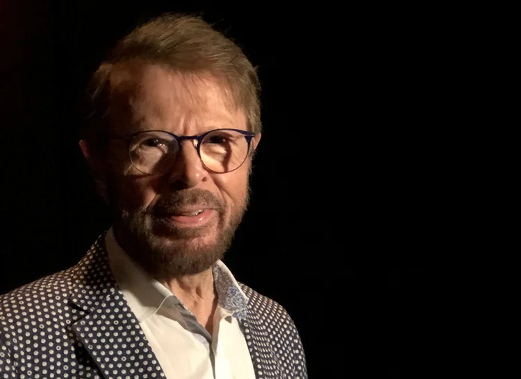 Músico Bjorn Ulvaeus, do grupo pop sueco ABBA, posa para foto em Estocolmo. (Ilze Filks/Reuters)