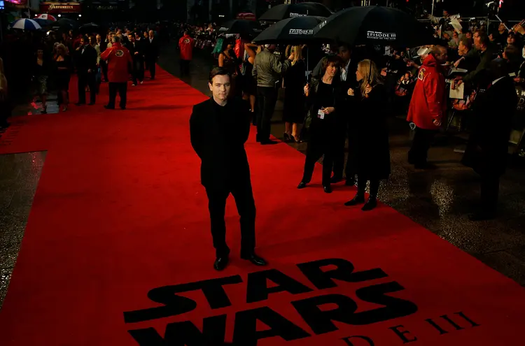 Ator Ewan McGregor em pré-estreia de filme da franquia Star Wars em Londres (Dylan Martinez/Reuters)