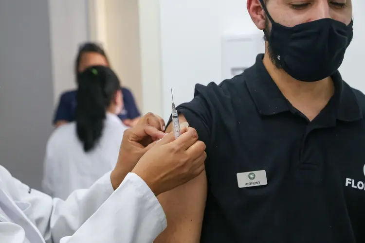 Vacinação contra covid-19. (Governo do Estado de São Paulo/Flickr)