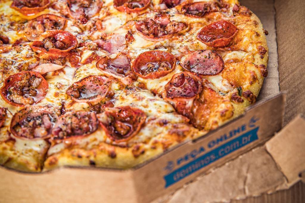 Domino’s vende pizza com 50% de desconto na Black Friday 2021