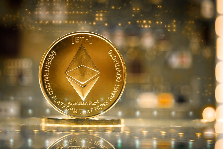 Ethereum aumenta concentração, desvaloriza e mostra lado deflacionário um mês após 'The Merge'