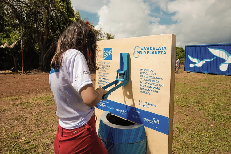 Lab VADELATA Pelo Planeta: espaço será usando como ponto de coleta, palestras e base para pesquisas (Ball/Divulgação)