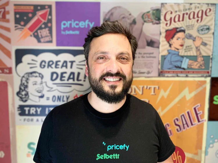 O empreendedor Fernando Lauria, 44, aluno da Future Dojo, vendeu um negócio fundado por ele, a retailtech Pricefy, com o objetivo de acelerar a expansão da empresa, que possui na carteira clientes como GPA e Leroy Merlin (Divulgação/Divulgação)