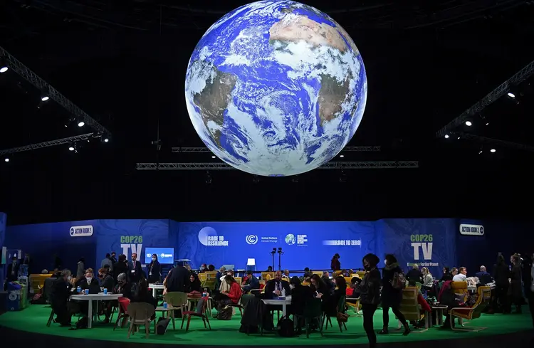 COP26: na declaração os países se comprometeram a “trabalhar coletivamente para deter e reverter a perda florestal e a degradação do solo até 2030 (OLI SCARFF/AFP/Getty Images)