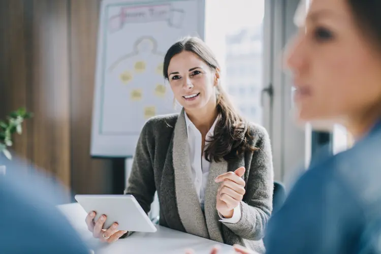 Mentoria empreendedora: 67% das mulheres querem se capacitar (Guido Mieth/Getty Images)