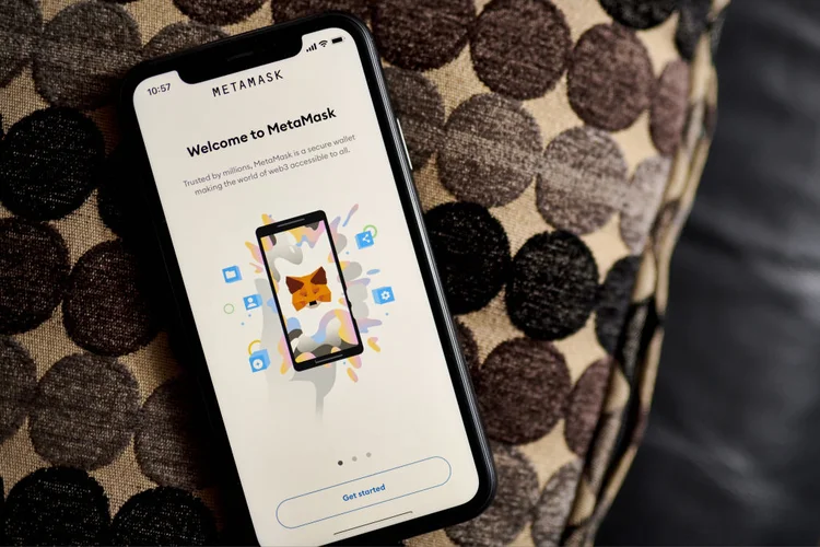 MetaMask é a maior carteira de criptomoedas do mundo (Bloomberg/Getty Images)
