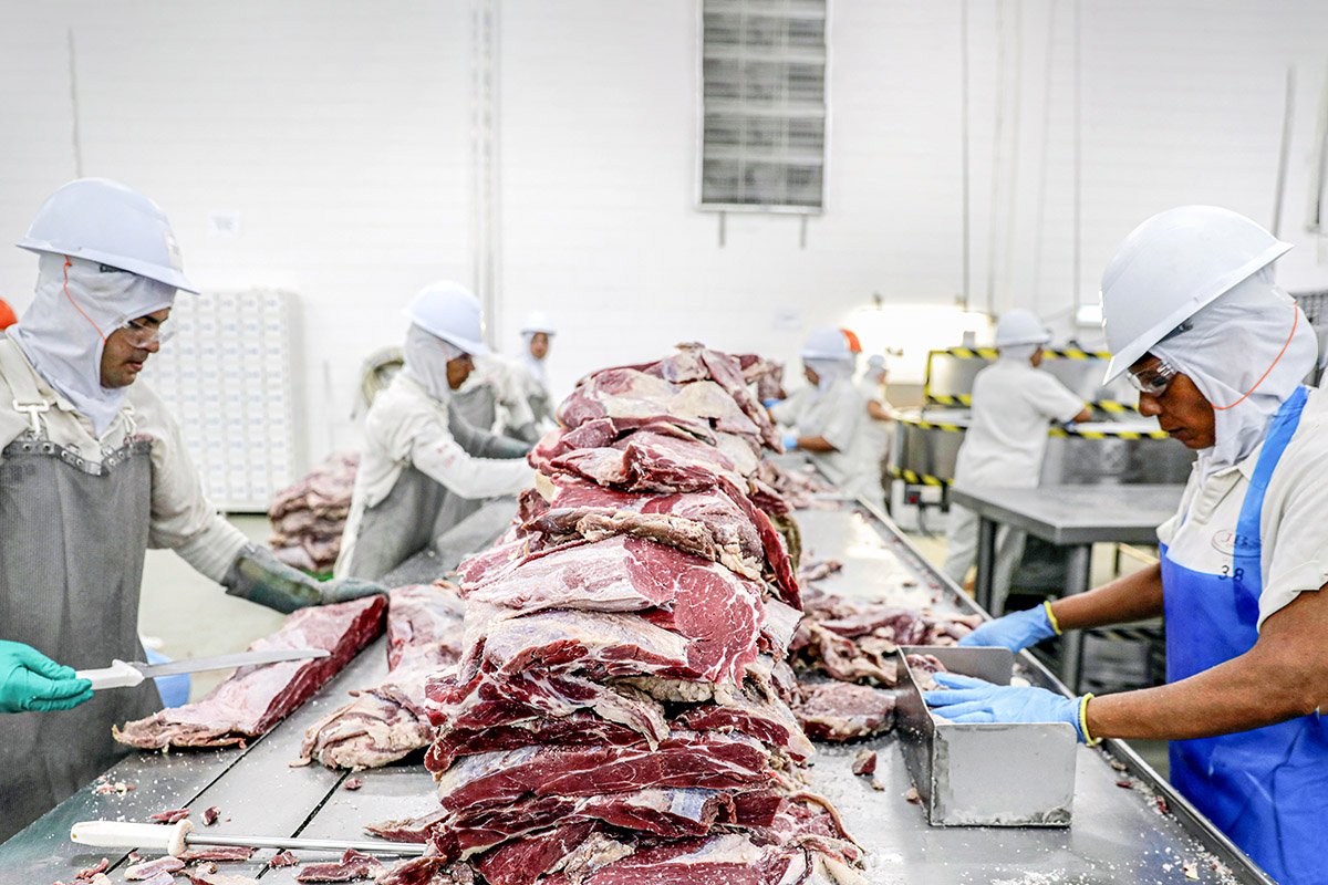 MRV dá desconto em imóveis; carne brasileira na China e tudo para ler hoje