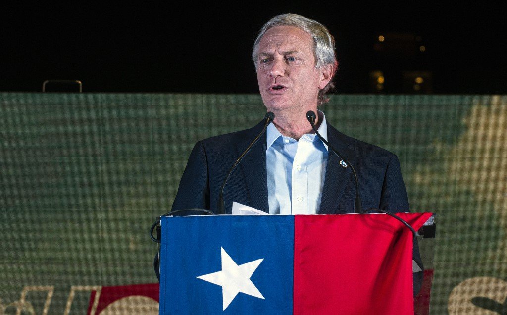 Peso chileno salta após extrema direita liderar 1° turno eleitoral