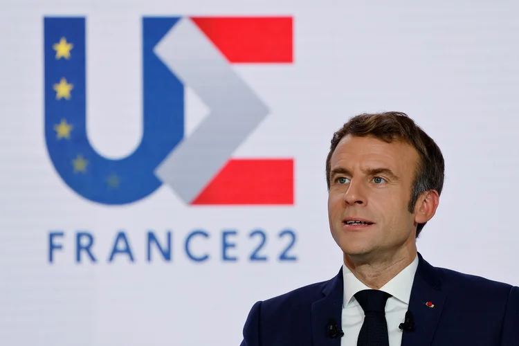 França: Macron também disse que o bloco deve trabalhar por um salário mínimo comum e decente para a UE (Ludovic Marin/Pool/Reuters)